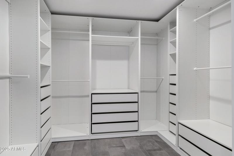 1323 E Whalers Way-39