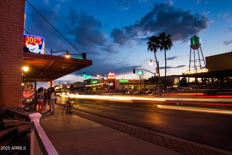 Joe'sRealBBQ1-CameronMoraga (1)