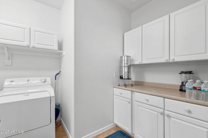 024___3530 E Firestone Dr