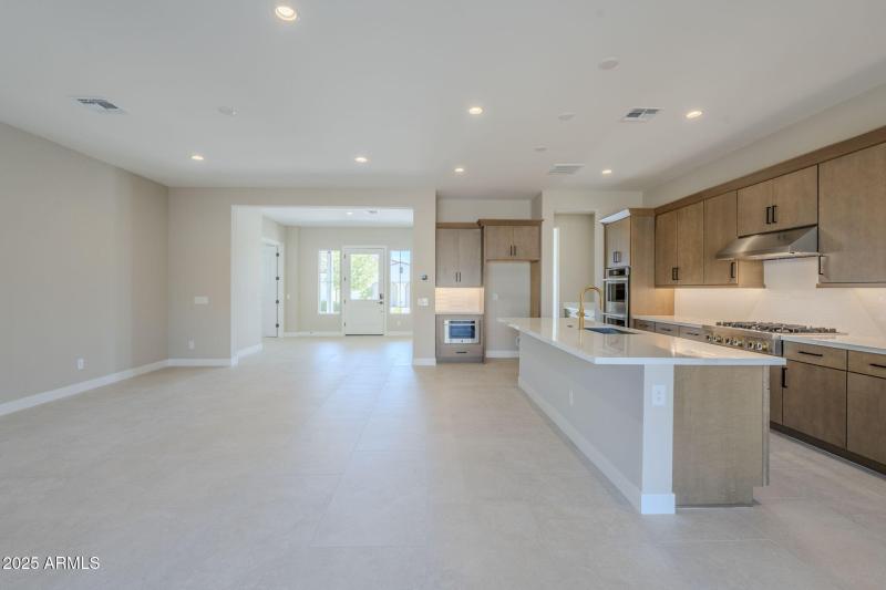 Great Room Off The Kitchen