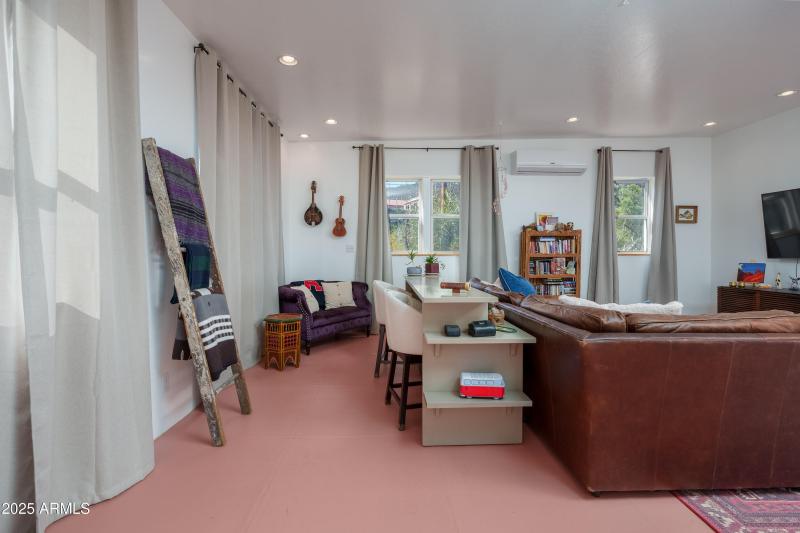 100 Dundee Ave Jerome AZ-56