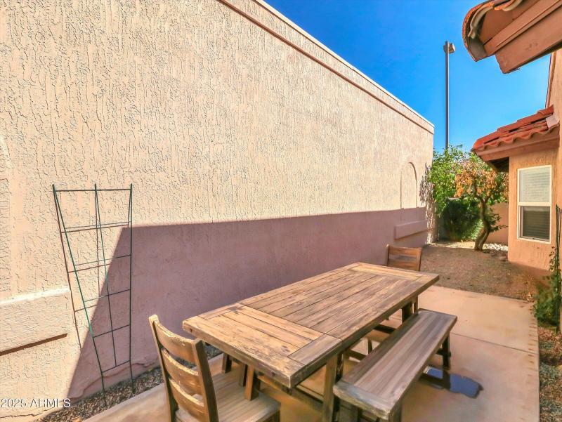 03-11225 N 109th Way-3