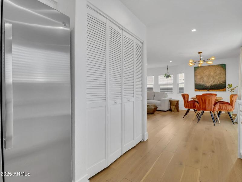 21-11225 N 109th Way-21