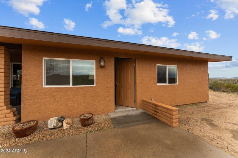 1605 N Little Stonehedge Ranch Rd