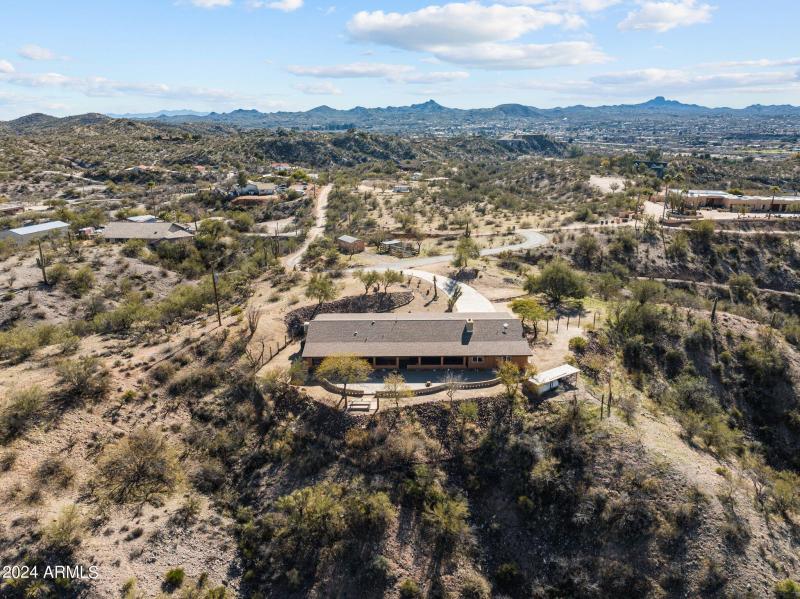 1605 N Little Stonehedge Ranch Rd