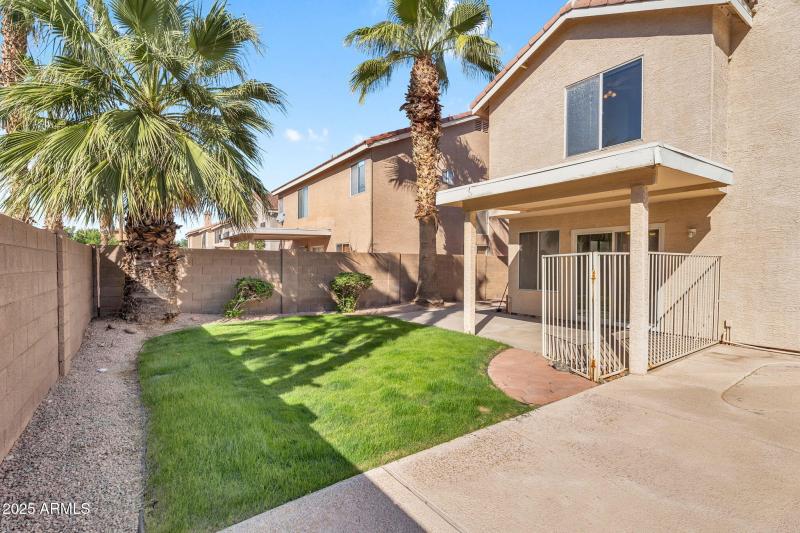 37-web-or-mls-2905 E Glenhaven Dr-36