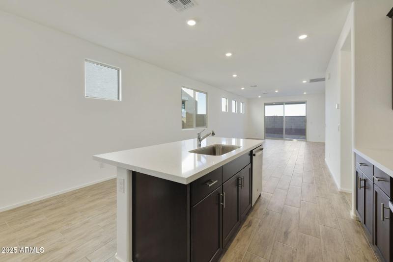 47-web-or-mls-_tm_5865-_tm_5869