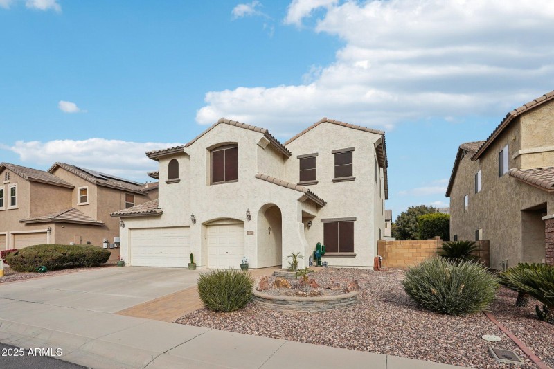 5-web-or-mls-W Victory Way-005