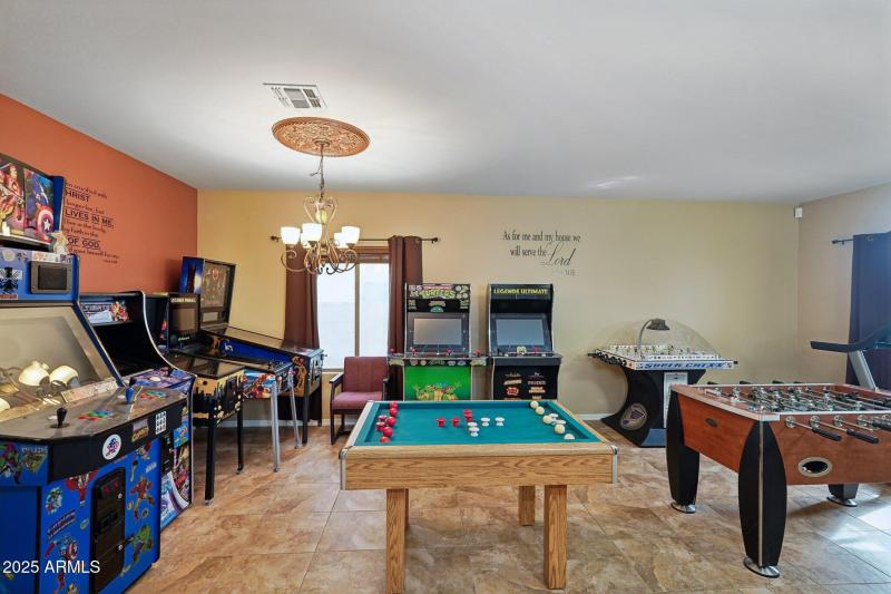 18-web-or-mls-W Victory Way-018