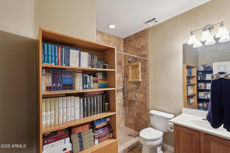 20-web-or-mls-W Victory Way-020