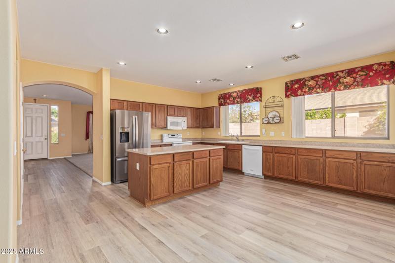 Spacious Kitchen
