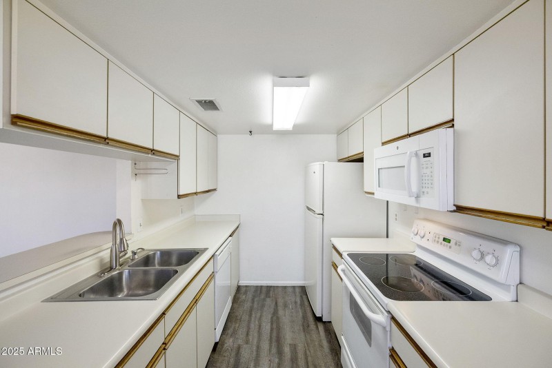 9-web-or-mls-_TM_4304