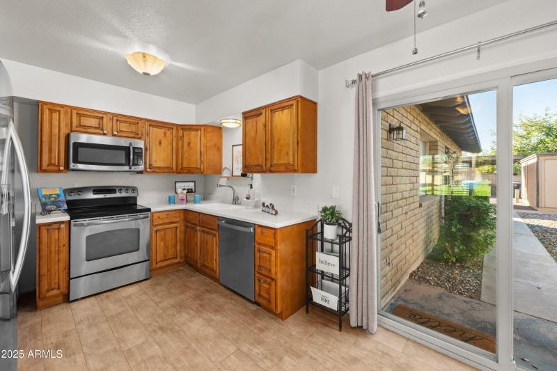 08-6524-S-Newberry-Rd-unit-B-8