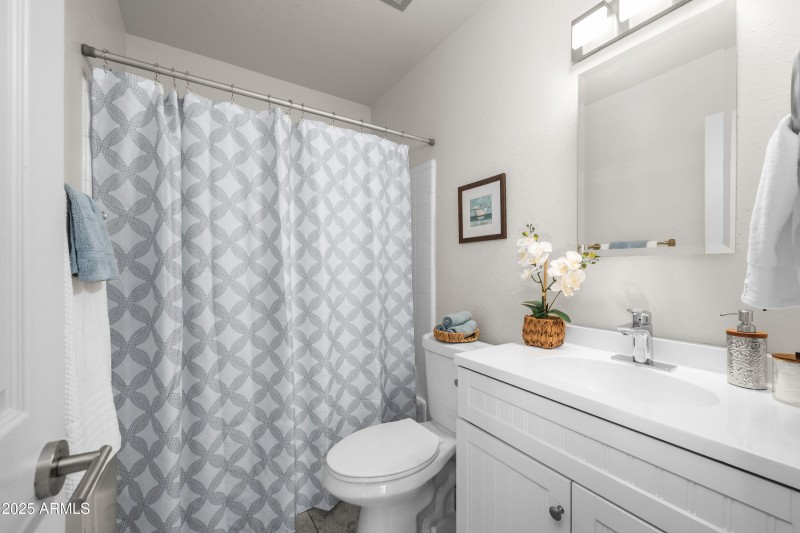 18-6524-S-Newberry-Rd-unit-B-18