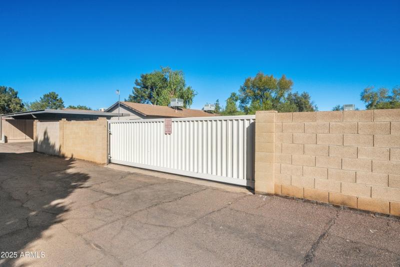 24-6524-S-Newberry-Rd-unit-B-24