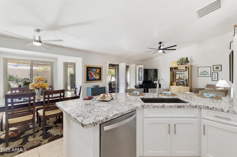 52-print-dlb_7747-dlb_7751