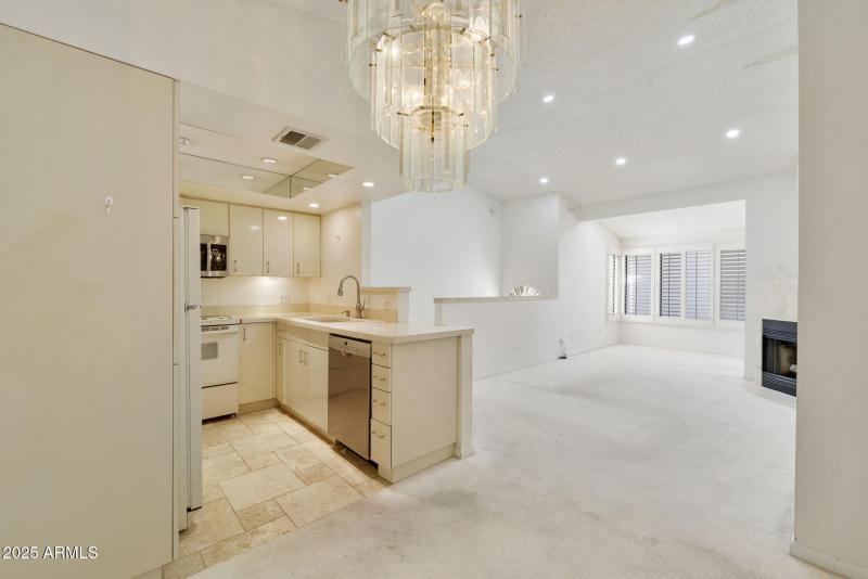 1840 E MORTEN AVE 229, Phoenix, AZ 85020