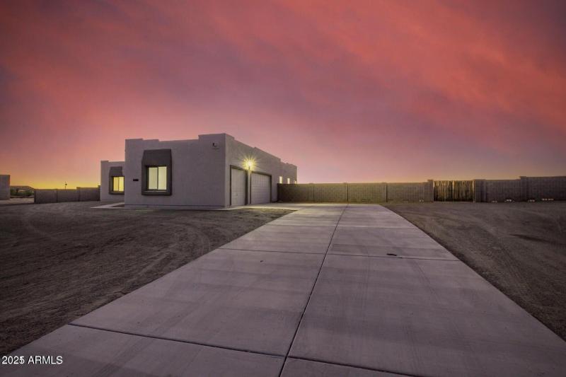 20211129191411406916000000-o