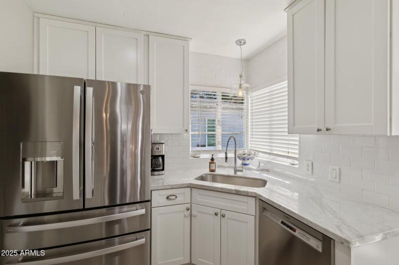 14-web-or-mls-1110-w-heatherbrae-dr