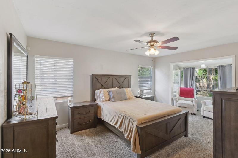 19-web-or-mls-1110-w-heatherbrae-dr