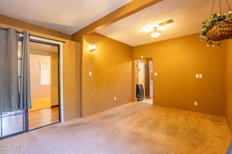 7RV06265-HDR-2 18870 master bedroom
