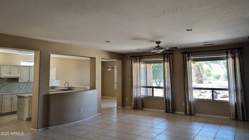 Mission familyroom 1