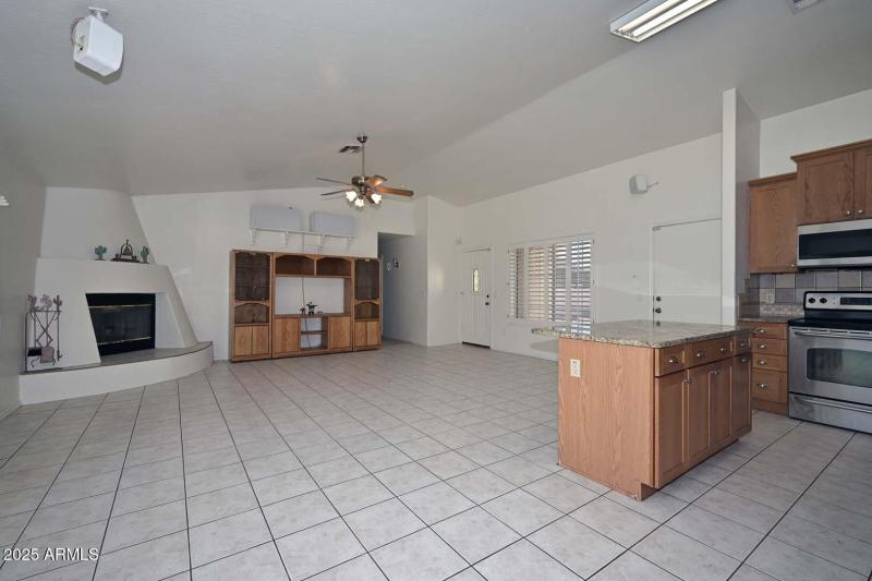 12_Kitchen-Great Room