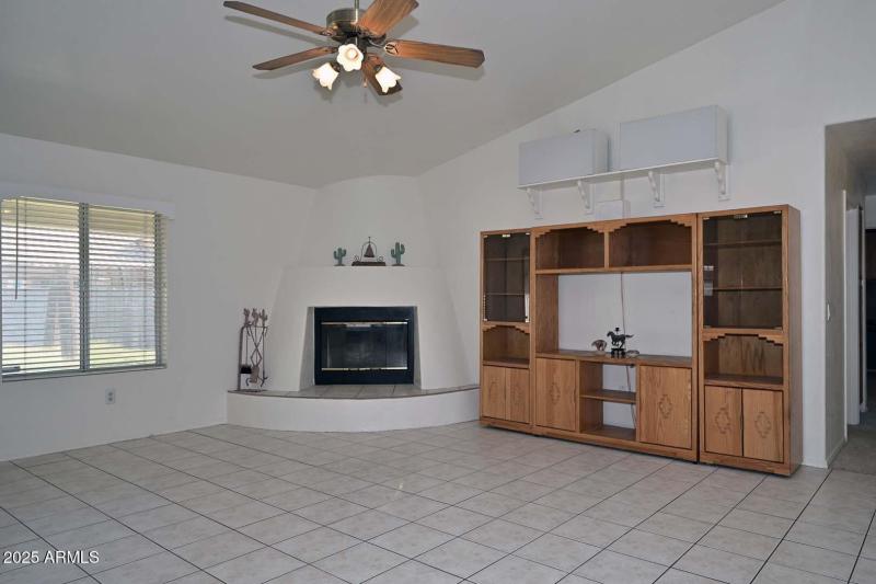 26_Great Room-Fireplace