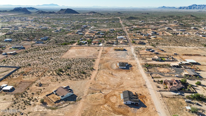 DJI_20251028084748_0100_D