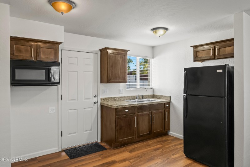 Casita/Guest House Kitchen