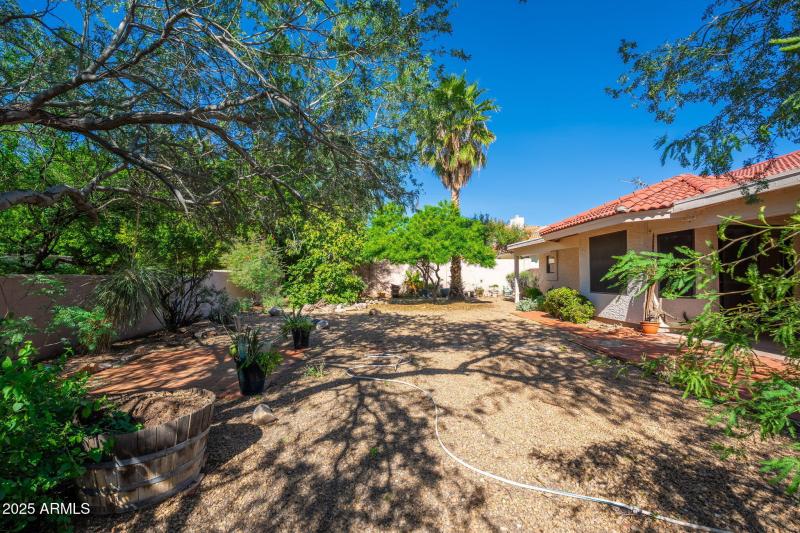 15245 E Palomino Blvd - 40