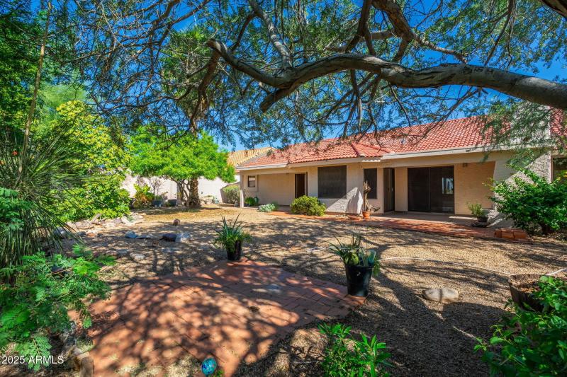 15245 E Palomino Blvd - 41