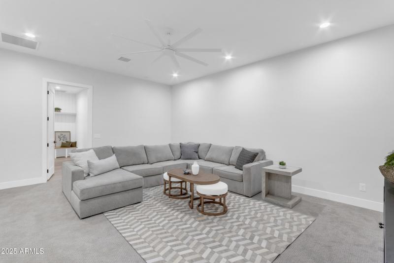 0376_a4m_cloud creek