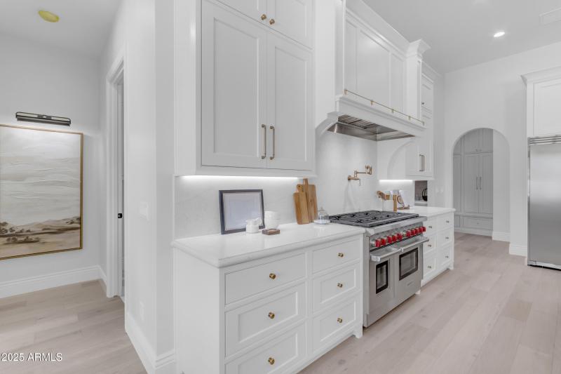 30_0067_a4m_cloud creek