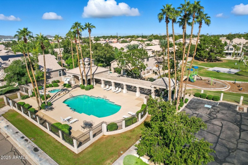 61-web-or-mls-012_ListerPros