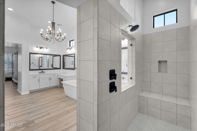 48-web-or-mls-Julep-44