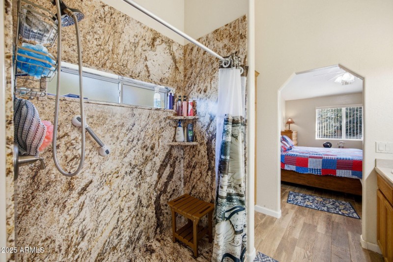 Upgraded Primary Shower