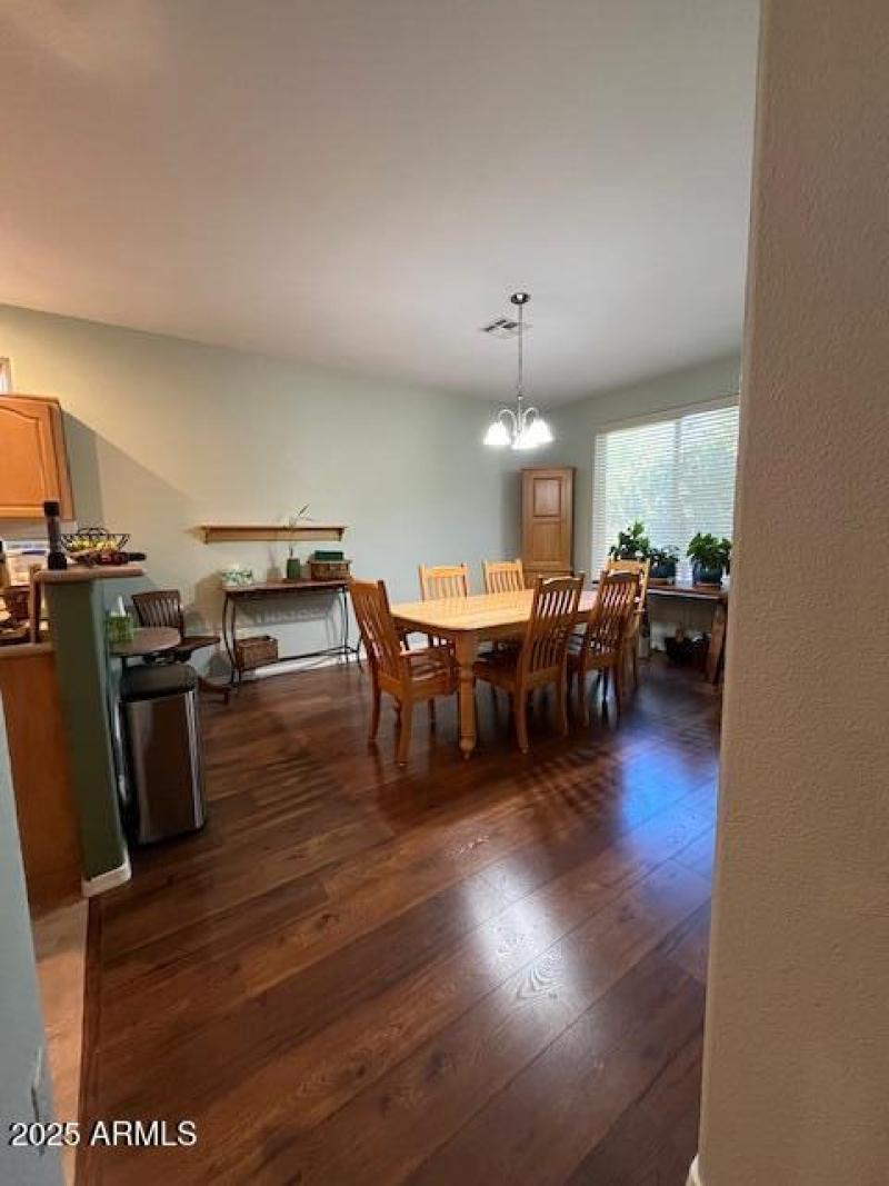 Dining/Kitchen