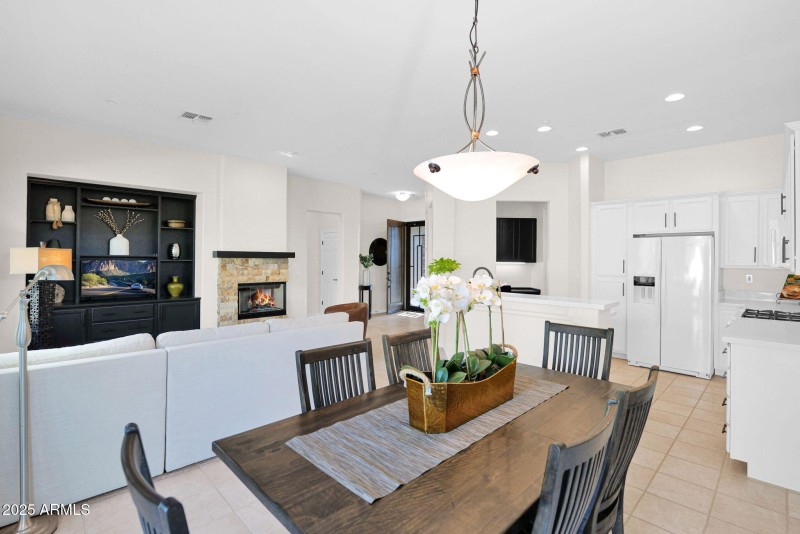 Dining Area to Kitchen