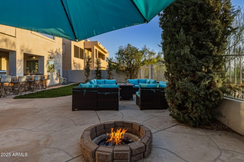 102-web-or-mls-18422 N 14th St Phoenix,