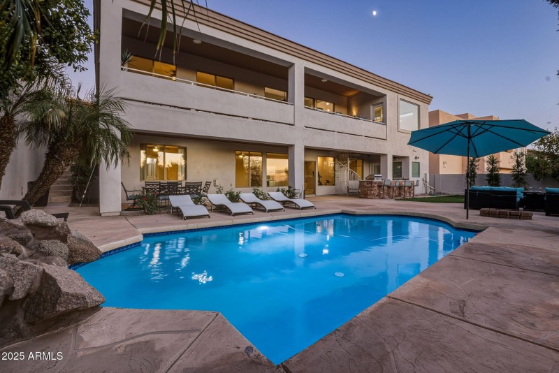 106-web-or-mls-18422 N 14th St Phoenix,