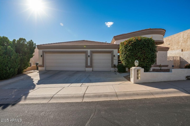 109-web-or-mls-18422 N 14th St Phoenix,