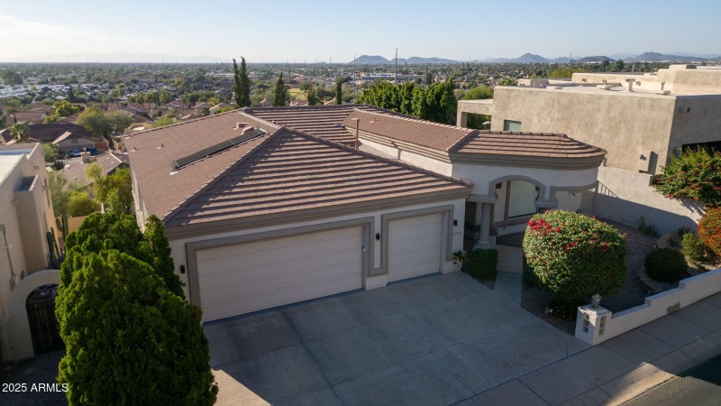 113-web-or-mls-18422 N 14th St Phoenix,