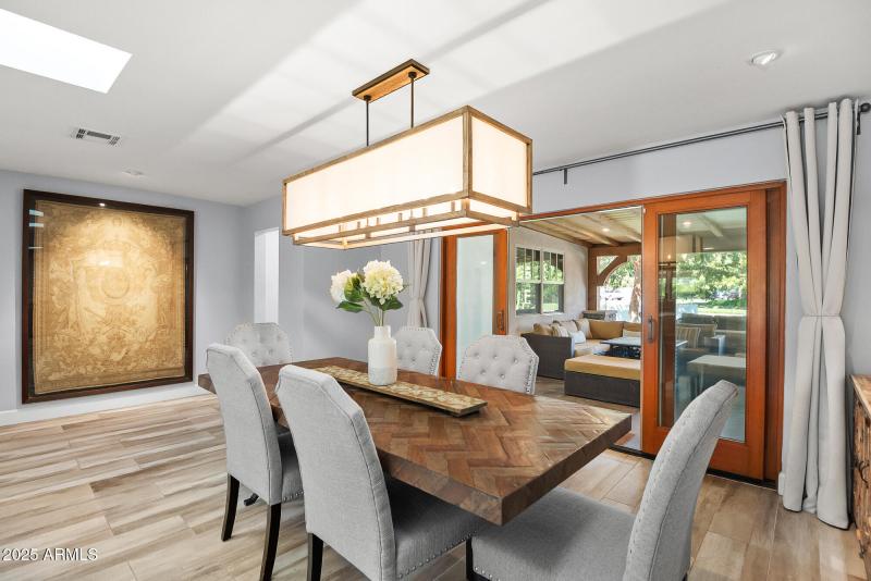 5A486384-AAB6-483F-90F6-5E017AC29A9F