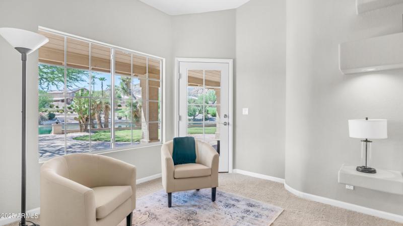 Primary w/Room for Sitting Area