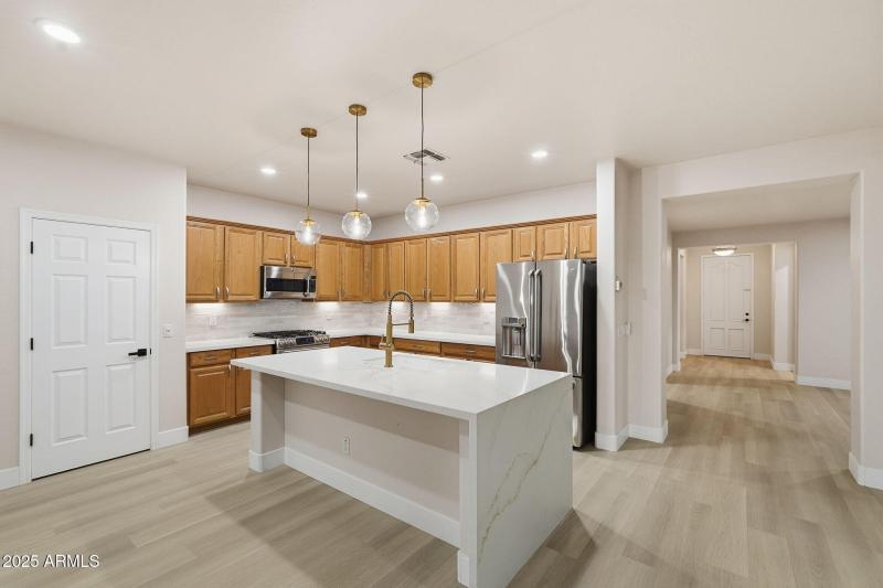 16-web-or-mls-017_ListerPros