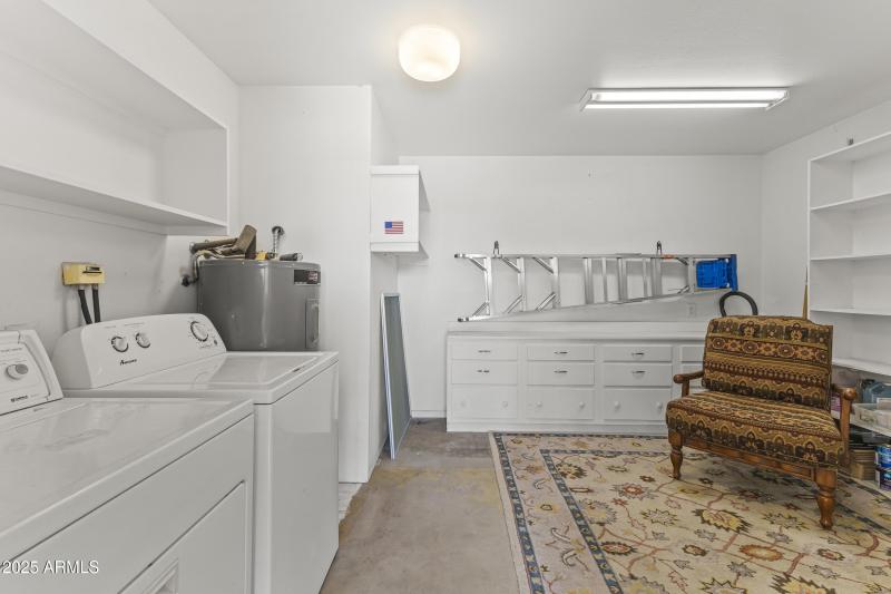 UTILITY / STORAGE ROOM