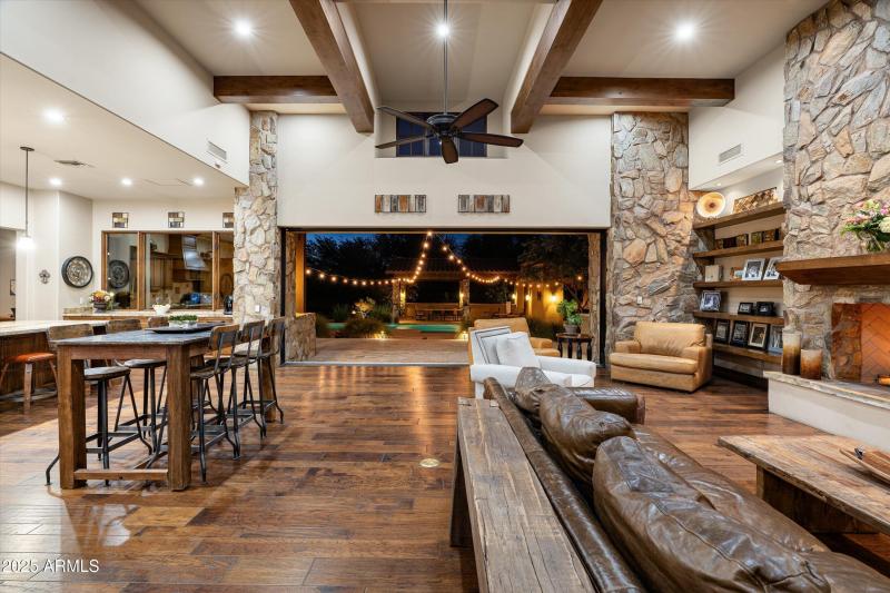 29-4610 E Meadowview Dr (29 of 73)