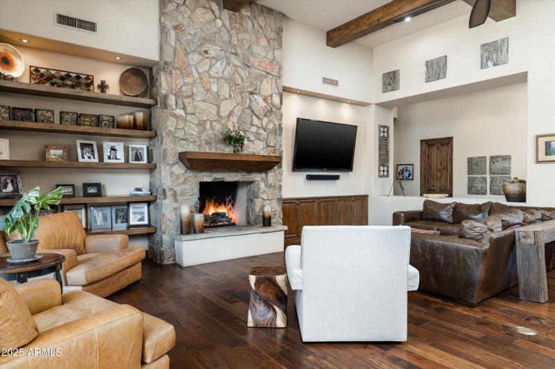 18-4610 E Meadowview Dr (18 of 73)