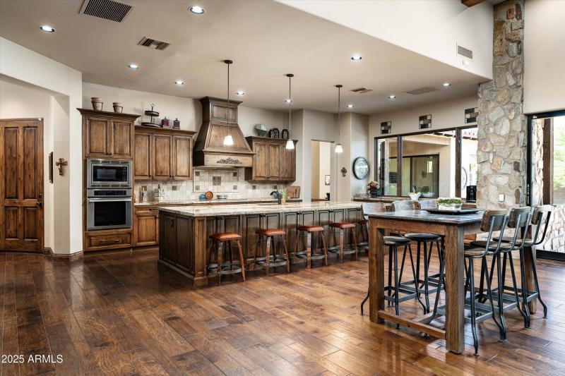 20-4610 E Meadowview Dr (20 of 73)